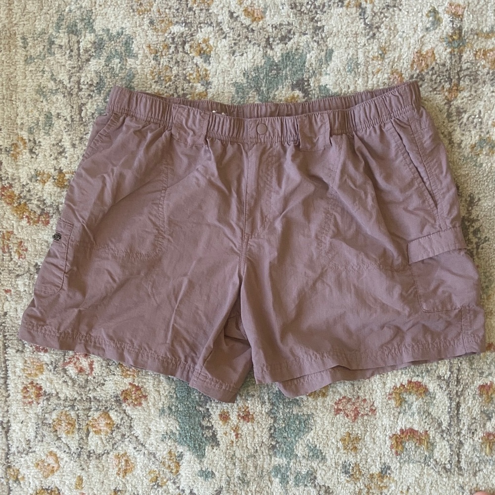 Columbia Women's Dusty Mauve Cargo Athletic Shorts